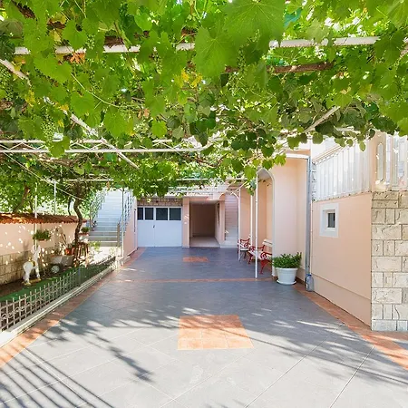 Casa de hóspedes Mihailovic *